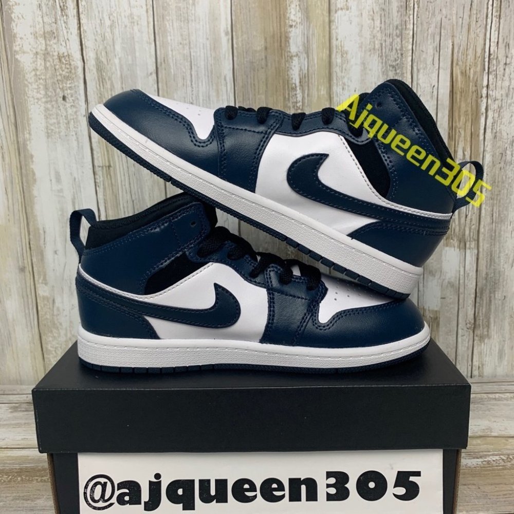 Air Jordan 1 Mid PS 2.5Y - Picture 3 of 6